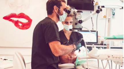Personalidade digital: “Não há nenhum livro de Medicina Dentária que explique como é que se faz”