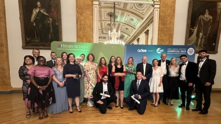Vencedores dos prémios “2023 Oral Health Professional Educators’ ‘Practice Green©’ Awards”