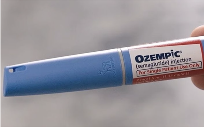 Dentes de Ozempic: Médico Dentista alerta para efeito secundário preocupante