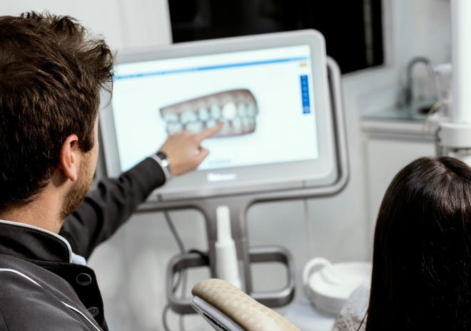 Sistemas de Inteligência Artificial para Análise de Imagiologia Dentária: Requisitos, Custos e Benefícios